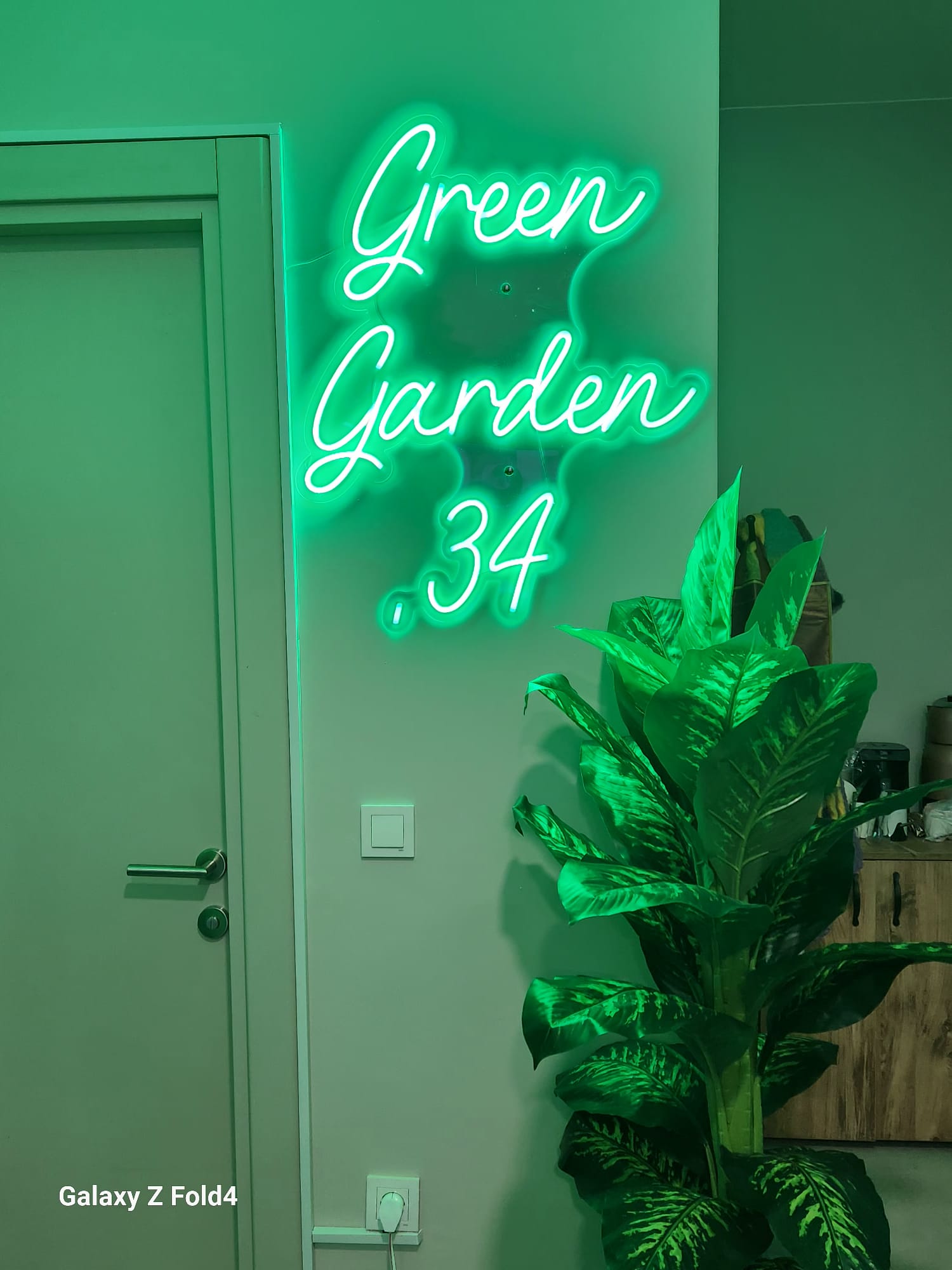 Green Garden 34